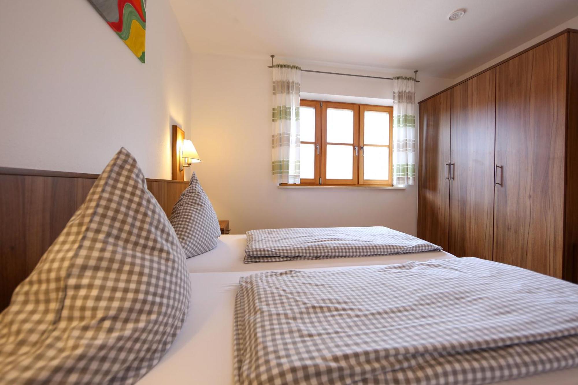Auf Dem Paulbauernhof Farm stay Triebenbach